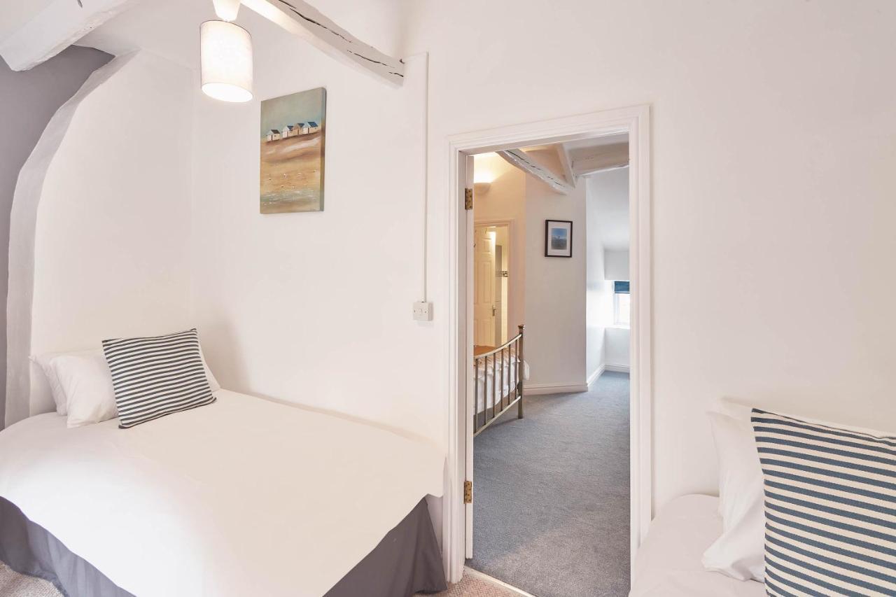Host & Stay - Dove Grey, 25 West End Kirkbymoorside Eksteriør billede
